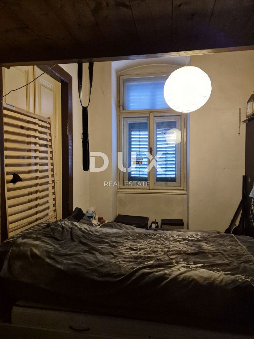 RIJEKA, CENTER - prostorno 3S+DB 