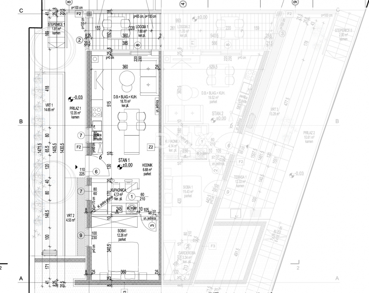 MALI LOŠINJ, CENTER - PRILOŽNOST - Stanovanje v pritličju z vrtom in parkiriščem