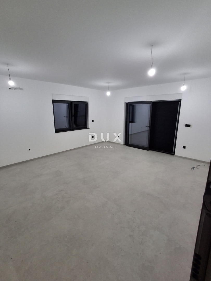 OTOK PAG, PAG - ekskluzivno PENTHOUSE v NOVOGRADNJI + terasa s pogledom na morje! PRILOŽNOST!