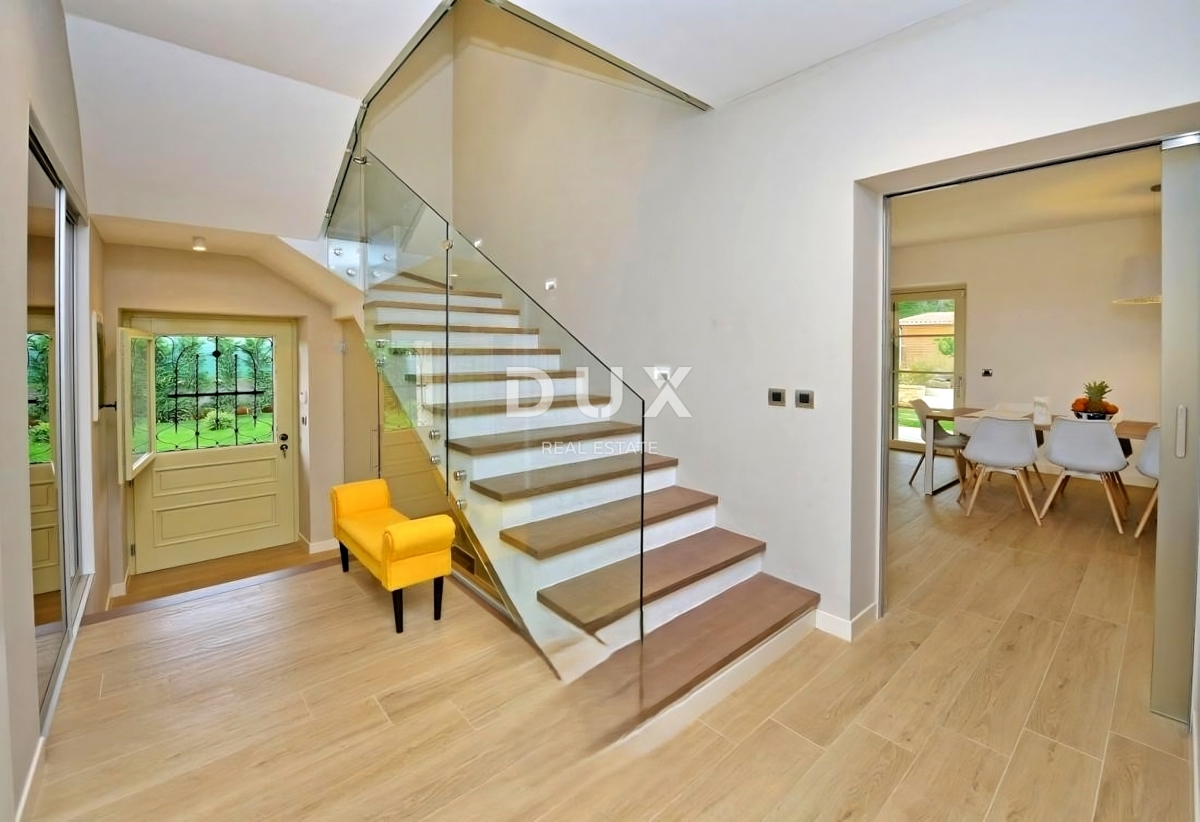 ISTRA, POREČ - Rustikalna hiša z bazenom