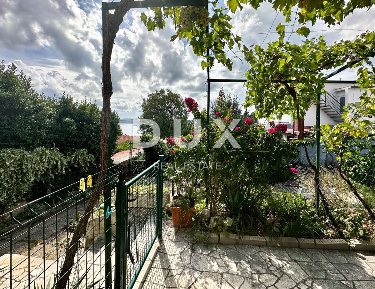 CRIKVENICA, DRAMALJ - Dva apartmaja 100 metrov od morja