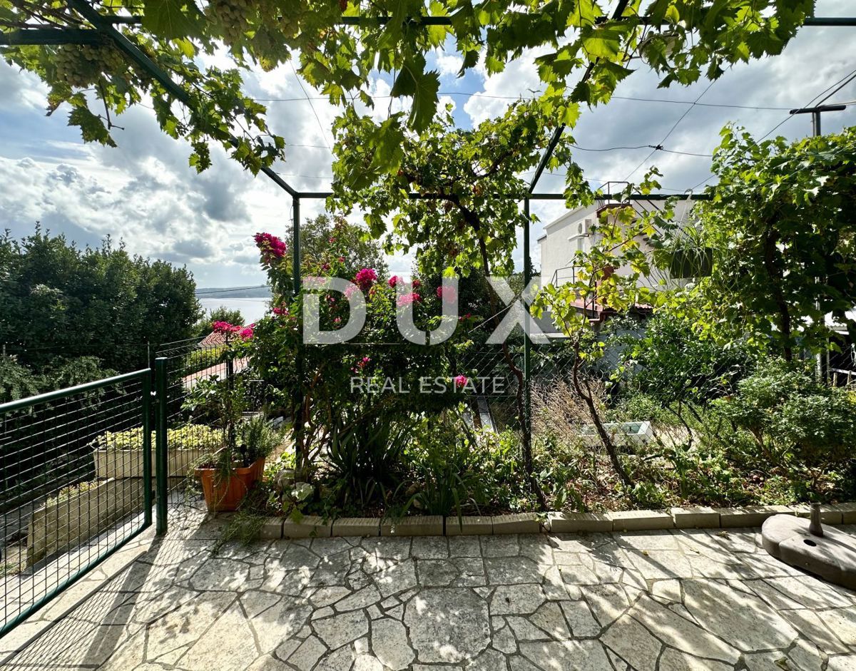 CRIKVENICA, DRAMALJ - Dva apartmaja 100 metrov od morja