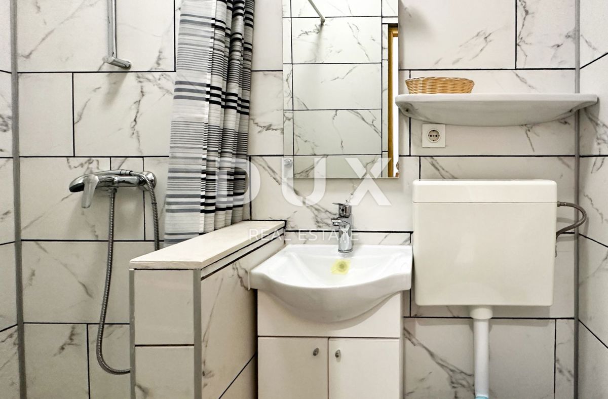 CRIKVENICA, DRAMALJ - Dva apartmaja 100 metrov od morja