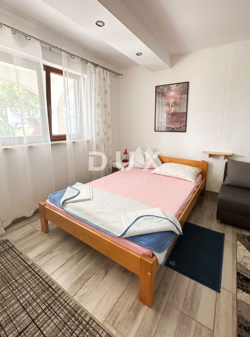 CRIKVENICA, DRAMALJ - Dva apartmaja 100 metrov od morja