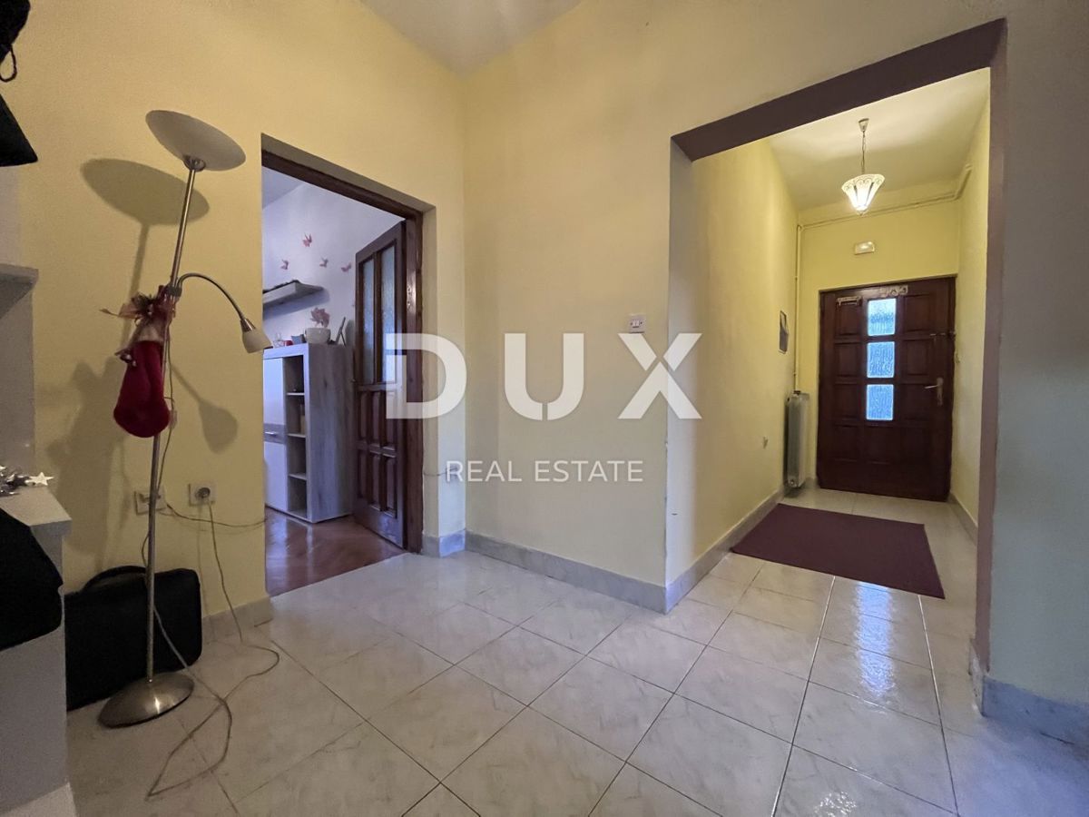 RIJEKA, SRDOČI, CENTER - samostojna hiša s 3 stanovanji + pomožni objekt + vrt! PRILOŽNOST! NUJNO!