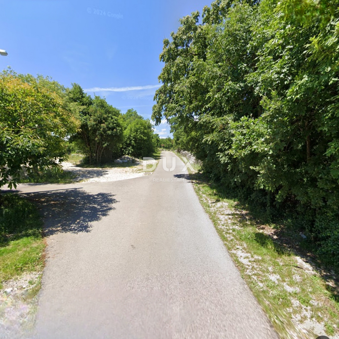 VIŠKOVO MARČELJI - gradbeno zemljišče 4701m2 s pogledom na morje za gradnjo stanovanj/družinske hiše 