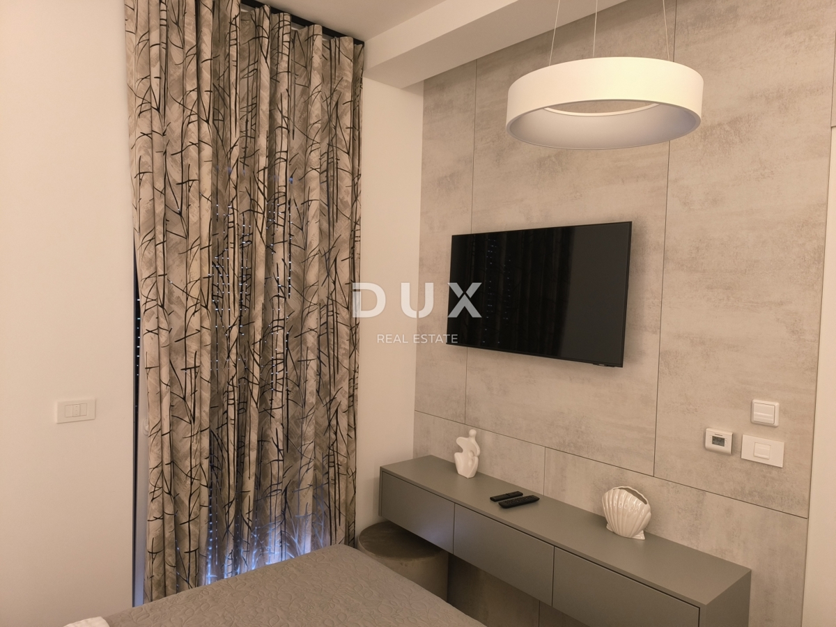 ISTRA, PULA - Luksuzno stanovanje z garažnim prostorom v centru mesta