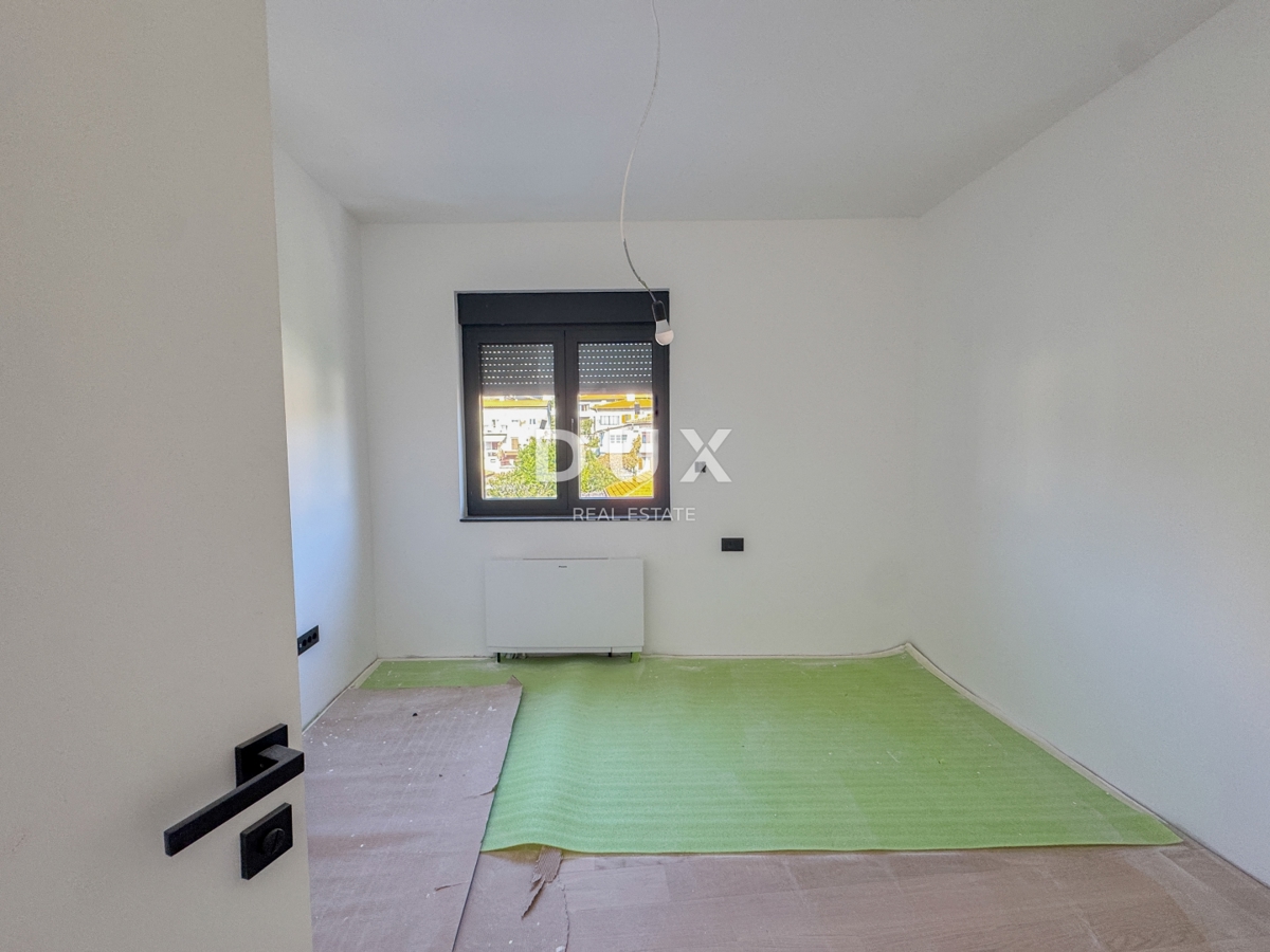 RIJEKA, KANTRIDA - 155 m2 veliko stanovanje v luksuzni novogradnji le 250 metrov od morja z garažo in panoramskim pogledom na morje