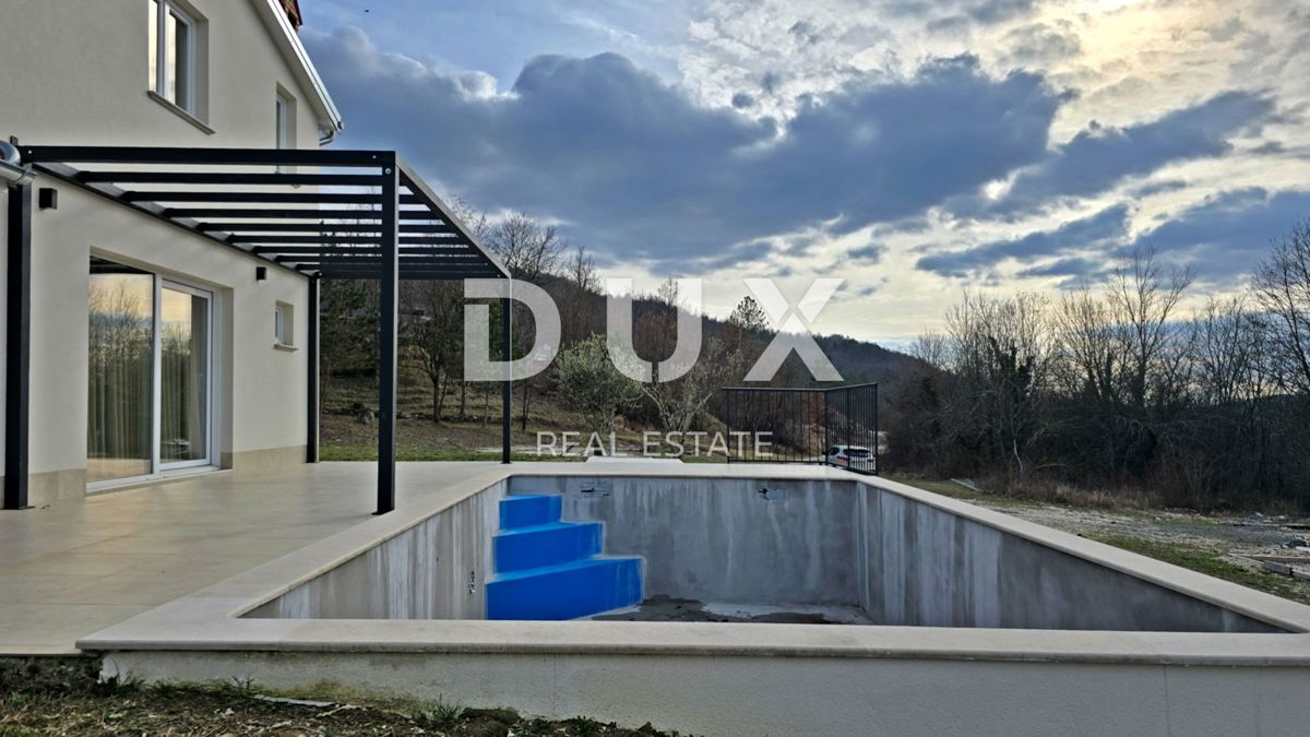 ISTRA, CEROVLJE - Hiša z bazenom