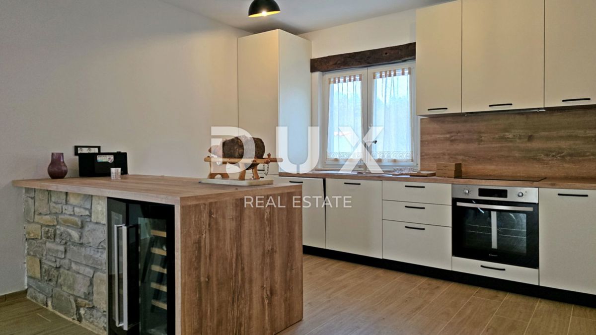 ISTRA, CEROVLJE - Hiša z bazenom