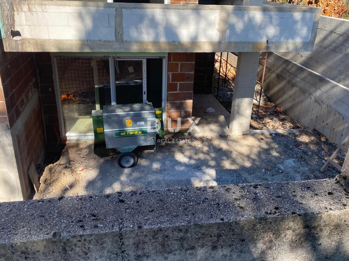 RIJEKA, DRENOVA - ekskluzivno stanovanje v NOVOGRADNJI v pritličju z vrtom + 2 parkirnima mestoma! PRILOŽNOST!