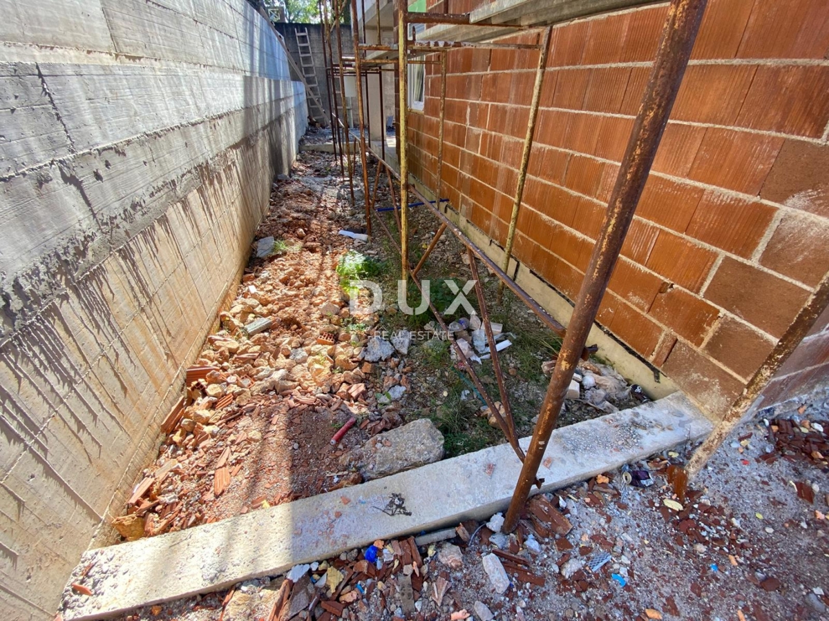 RIJEKA, DRENOVA - ekskluzivno stanovanje v NOVOGRADNJI v pritličju z vrtom + 2 parkirnima mestoma! PRILOŽNOST!