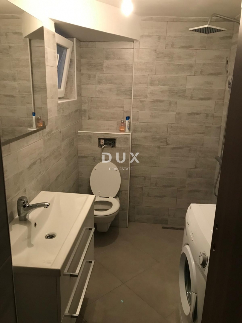 MEDULIN, ISTRA - PRILOŽNOST! Kamnita hiša v središču mesta