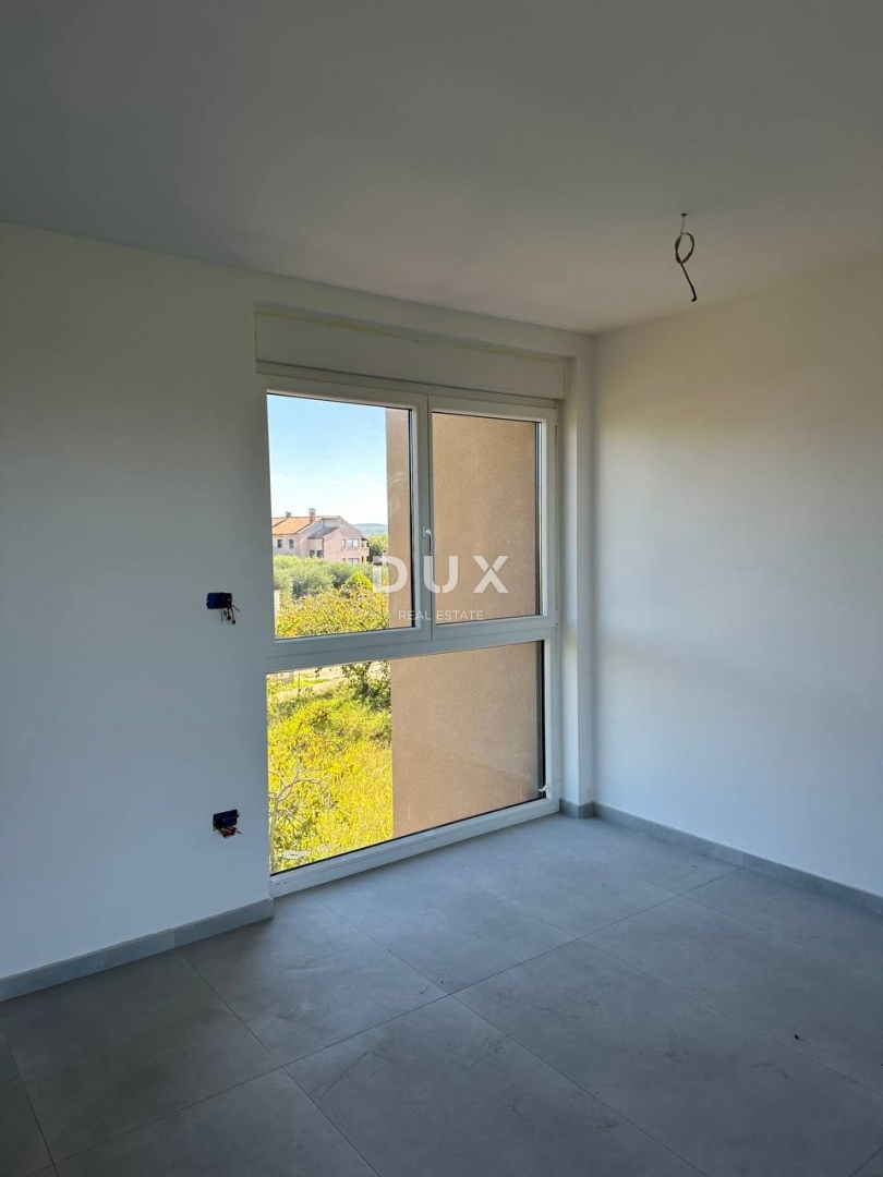 ISTRA, POREČ - Stanovanje v pritličju novogradnje z vrtom