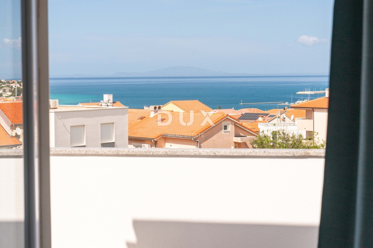 OTOK PAG, NOVALJA - PRILOŽNOST! Prostorno stanovanje s pogledom na morje!