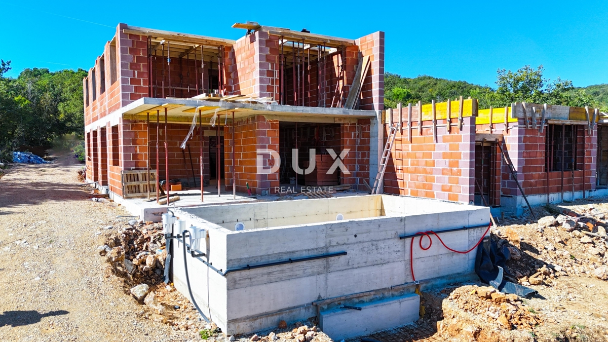 OTOK KRK, VRBNIK - Apartma v 1. nadstropju s teraso