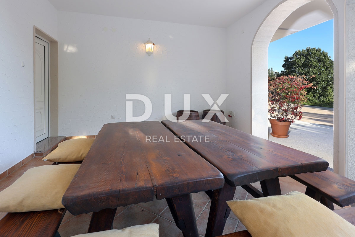 OPATIJA, BREGI - vila s panoramskim razgledom na morje in velikim vrtom! PRILOŽNOST!