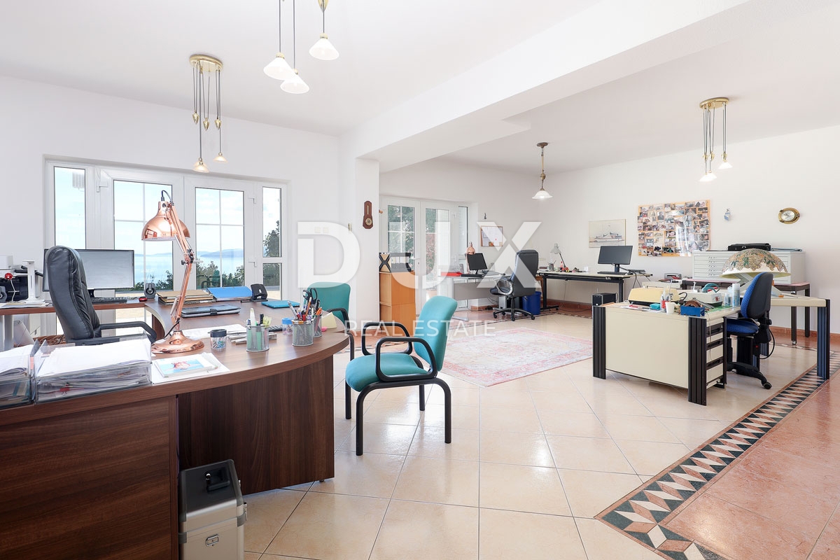 OPATIJA, BREGI - vila s panoramskim razgledom na morje in velikim vrtom! PRILOŽNOST!