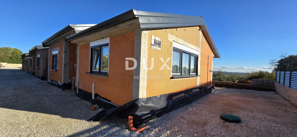 ISTRA, POREČ - Enonadstropna hiša, kombinacija narave in modernosti