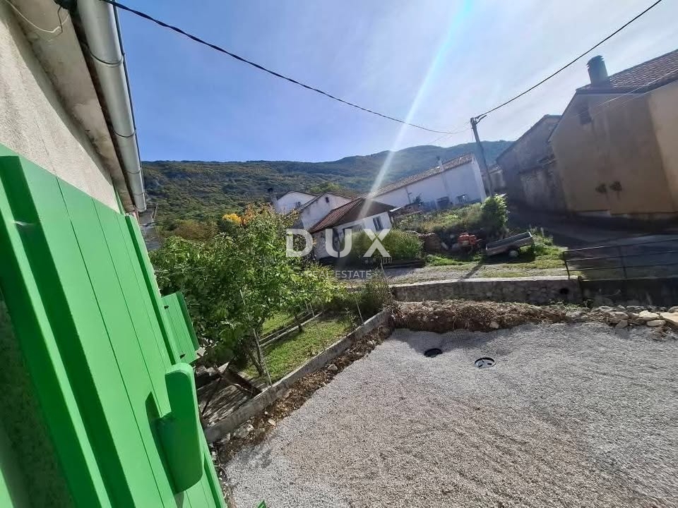 ISTRA, LANIŠĆE - Kamnita hiša delno prenovljena