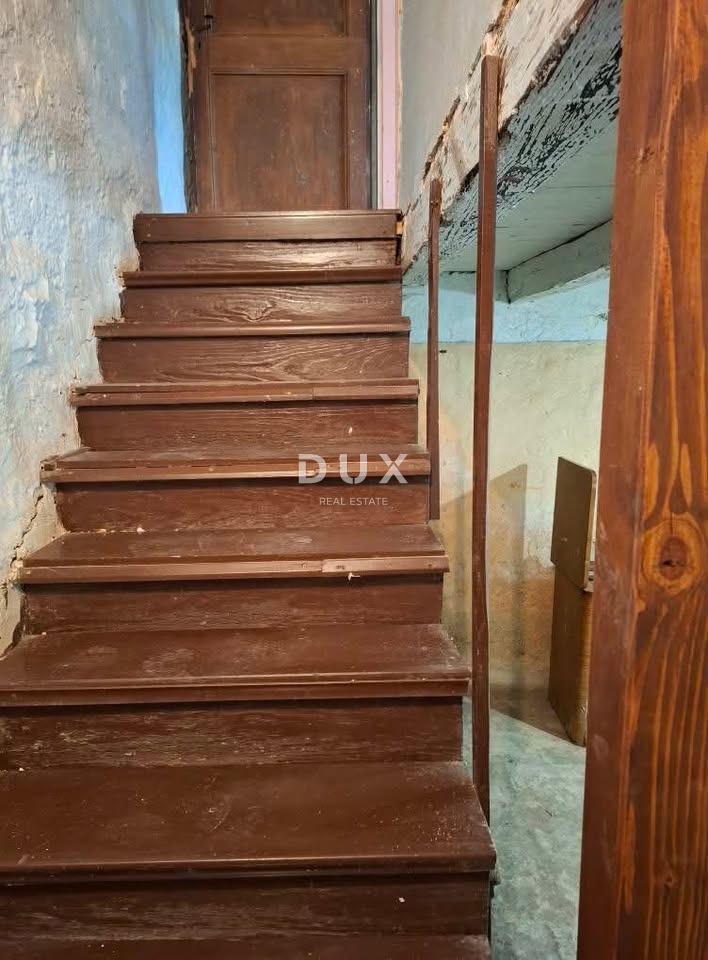 ISTRA, LANIŠĆE - Kamnita hiša delno prenovljena