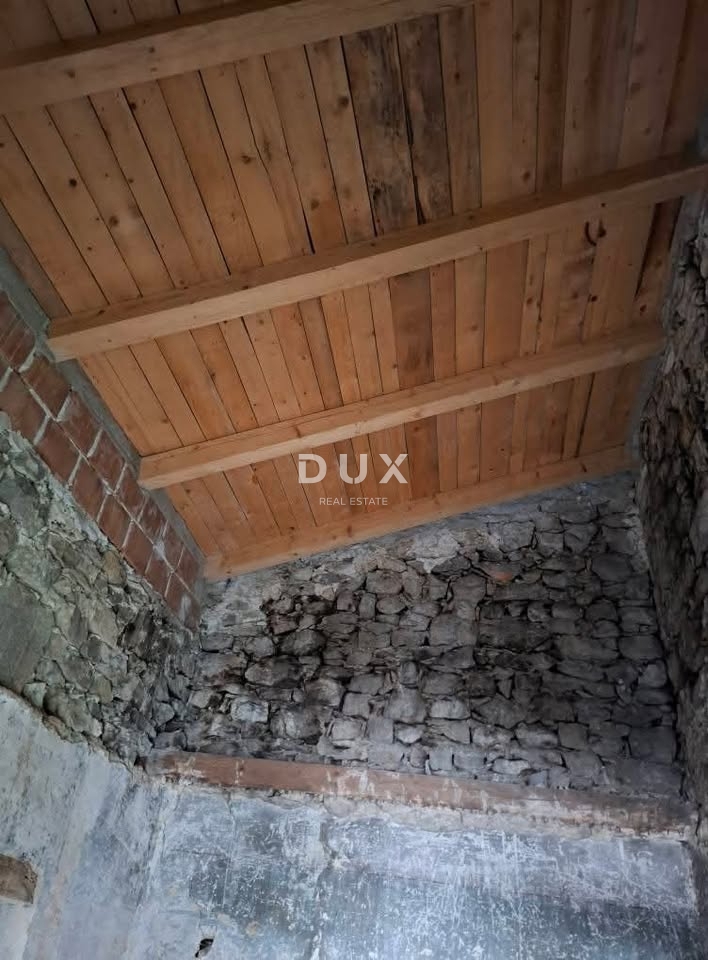 ISTRA, LANIŠĆE - Kamnita hiša delno prenovljena