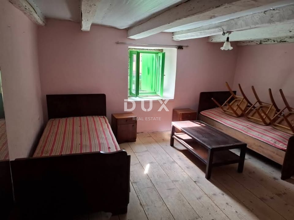 ISTRA, LANIŠĆE - Kamnita hiša delno prenovljena