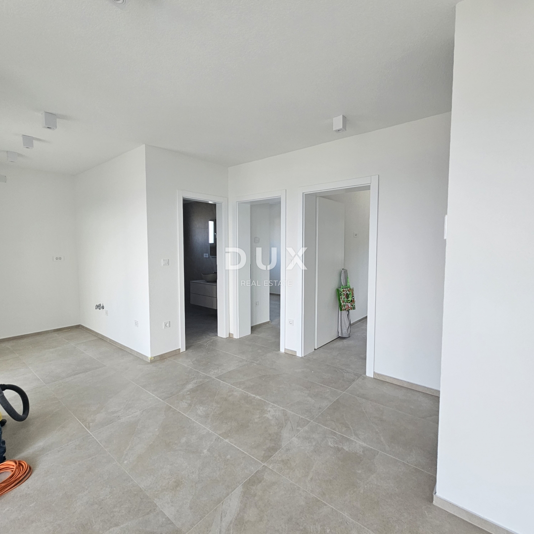 NOVI VINODOLSKI, SMOKVICA - stanovanje v novogradnji, blizu morja