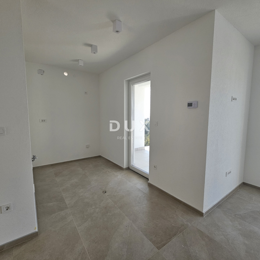 NOVI VINODOLSKI, SMOKVICA - stanovanje v novogradnji, blizu morja