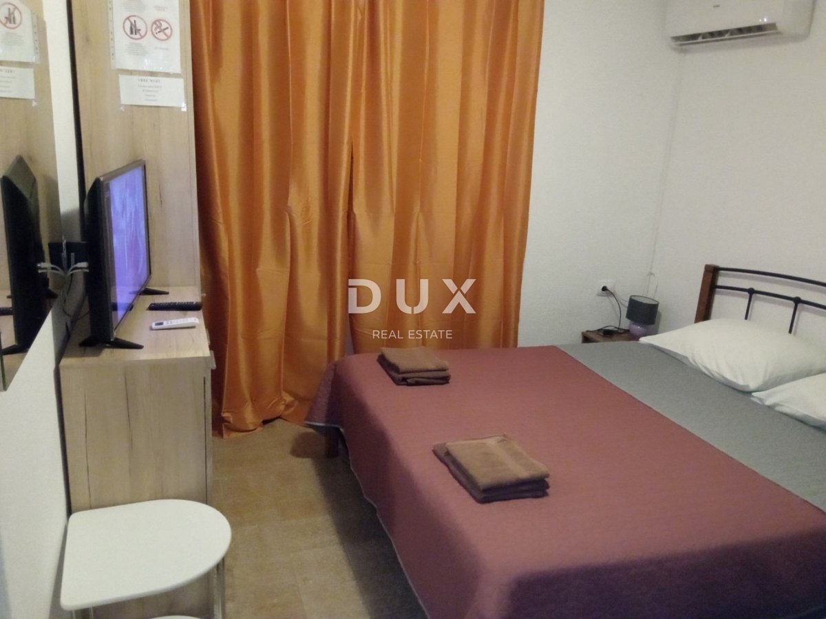 ZADAR, MASLENICA - Stanovanjsko-turistični objekt, 170 m od morja