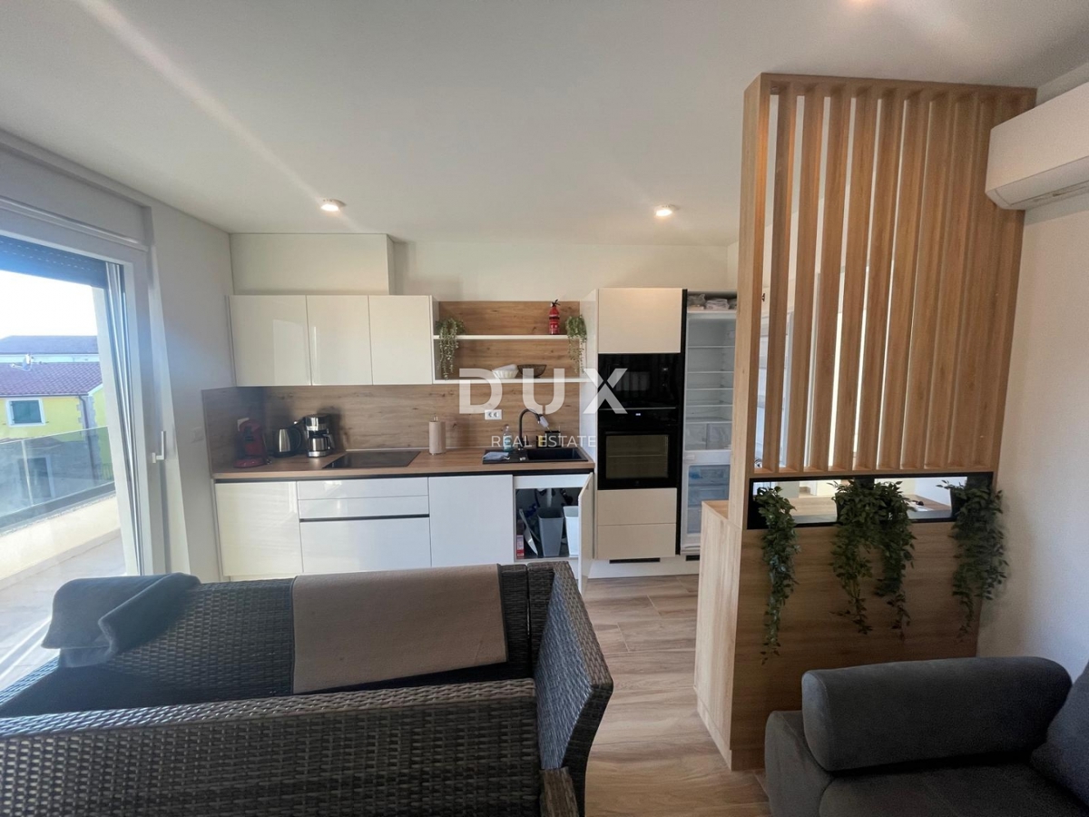 ISTRA, MEDULIN - Stanovanje v novogradnji z dvema parkirnima mestoma, opremljeno, pogled na morje