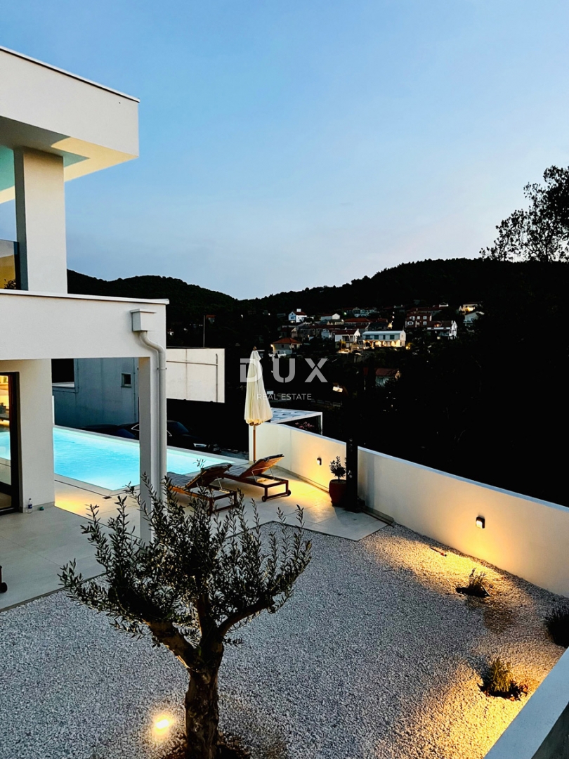 DUGI OTOK, ŽMAN - novozgrajeni DVE VILI z bazenom 150m od morja