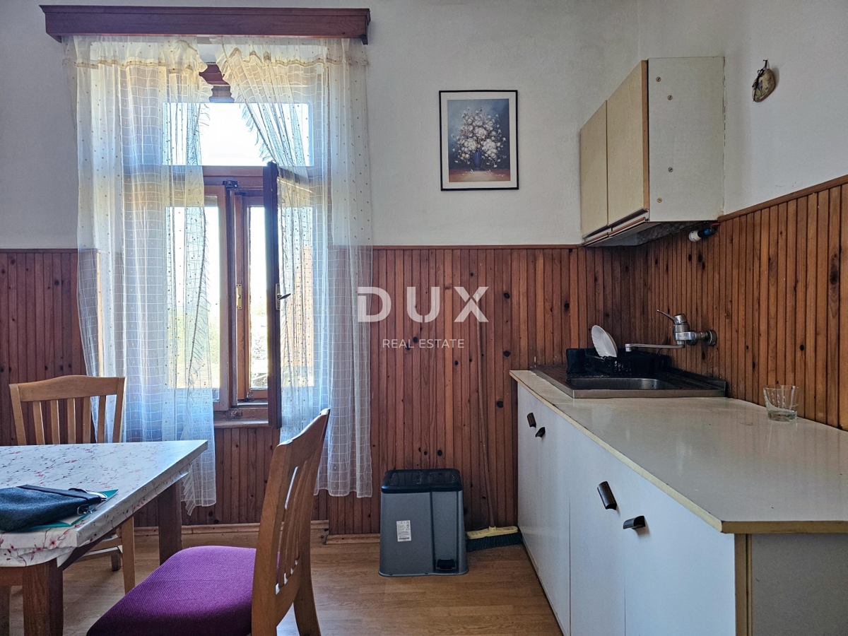 GORSKI KOTAR, VRBOVSKO - Stanovanje v centru 78 m2 s parkiriščem