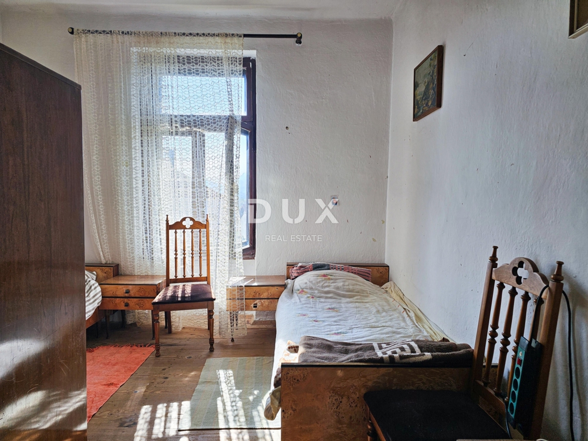 GORSKI KOTAR, VRBOVSKO - Stanovanje v centru 78 m2 s parkiriščem