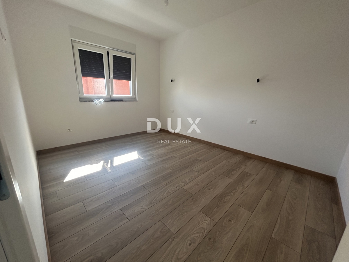 ŠIBENIK, VODICE – Luksuzno dupleks stanovanje na atraktivni lokaciji, 200 m od plaže