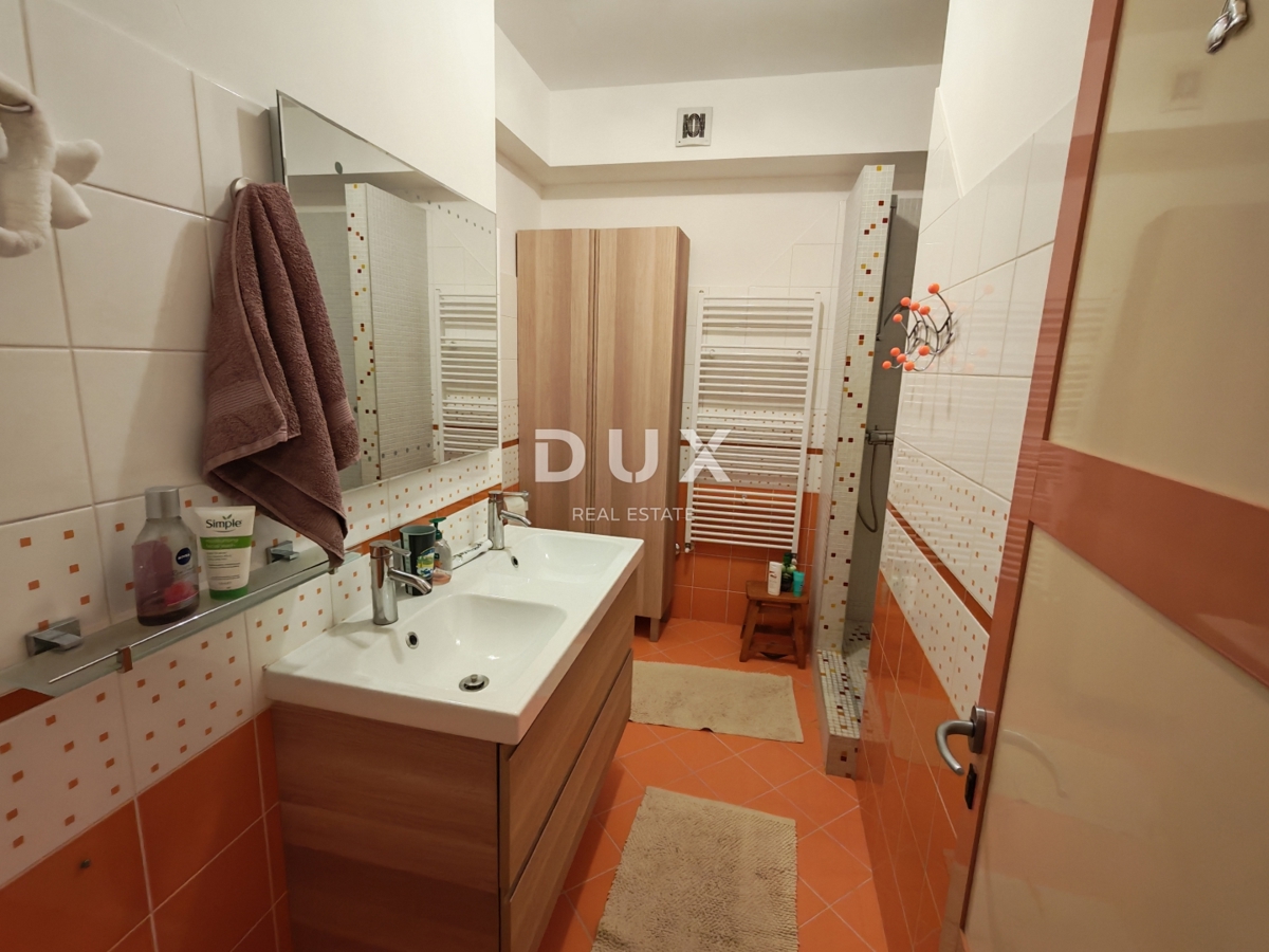 ISTRA, BALE - Prostorna vila z bazenom in dodatno kamnito hišo za goste