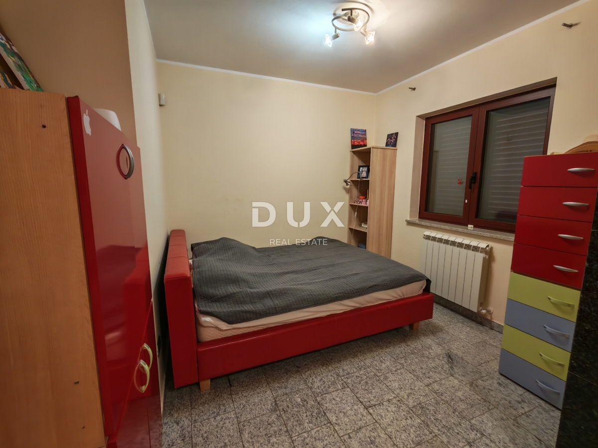 ISTRA, BALE - Prostorna vila z bazenom in dodatno kamnito hišo za goste