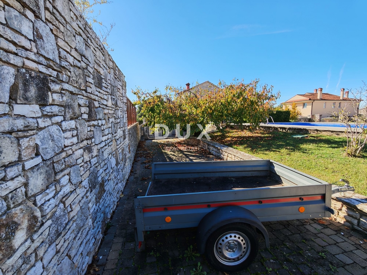 ISTRA, BALE - Prostorna vila z bazenom in dodatno kamnito hišo za goste
