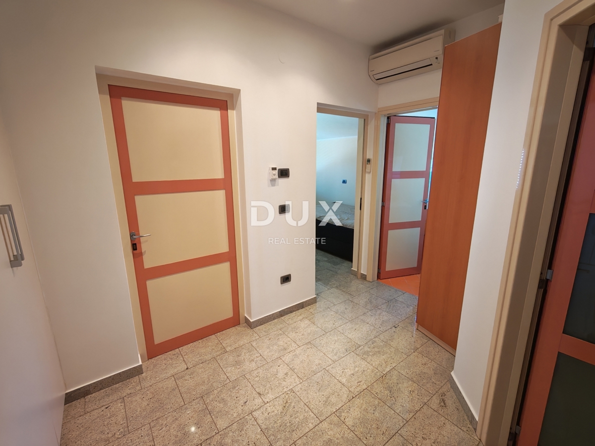 ISTRA, BALE - Prostorna vila z bazenom in dodatno kamnito hišo za goste