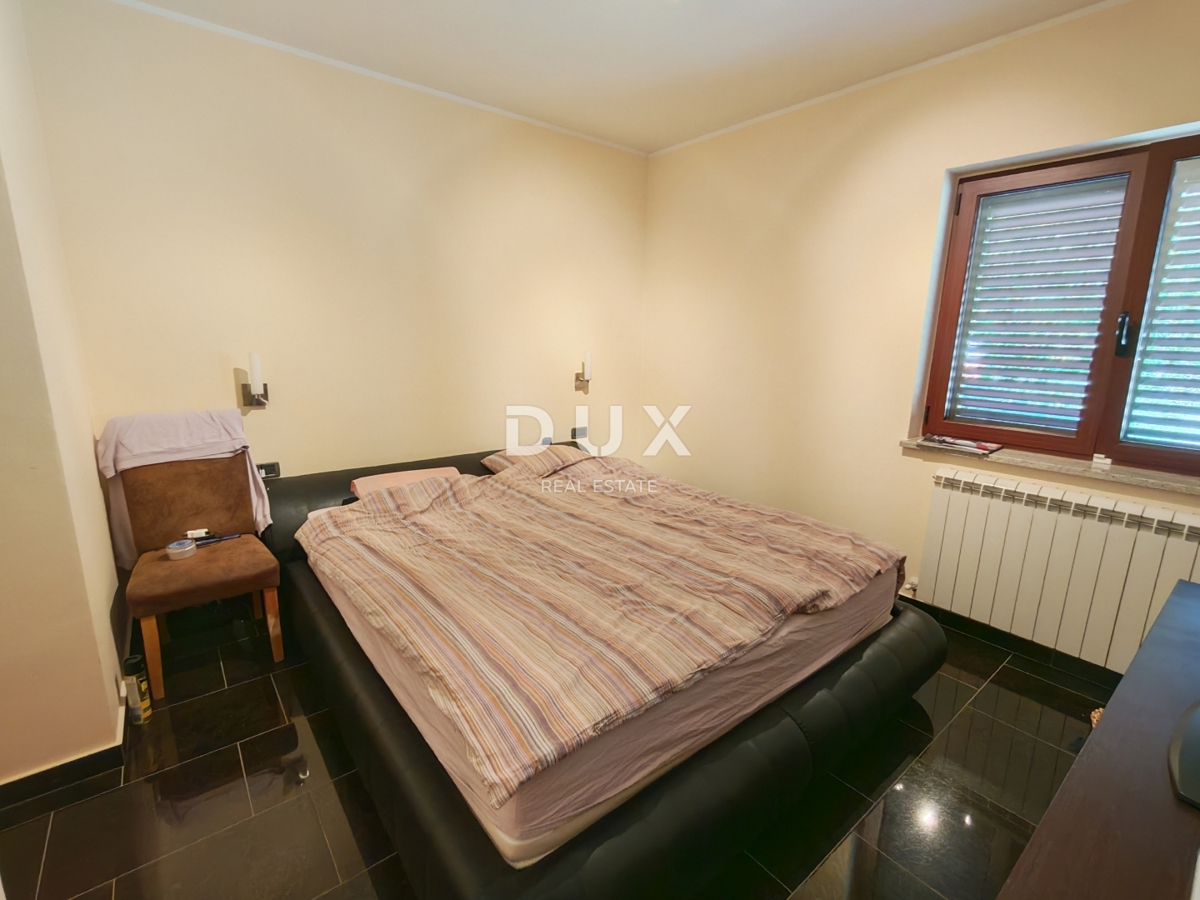 ISTRA, BALE - Prostorna vila z bazenom in dodatno kamnito hišo za goste