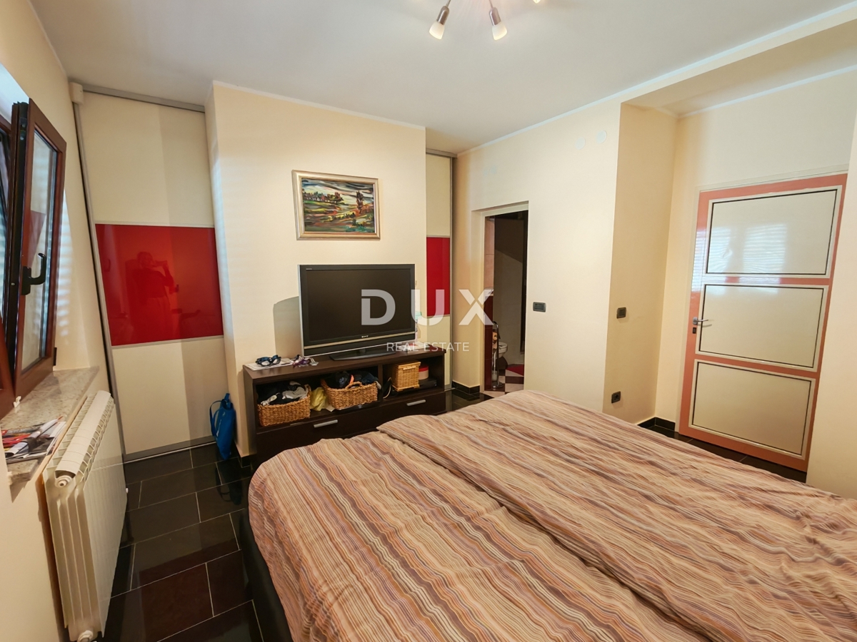 ISTRA, BALE - Prostorna vila z bazenom in dodatno kamnito hišo za goste