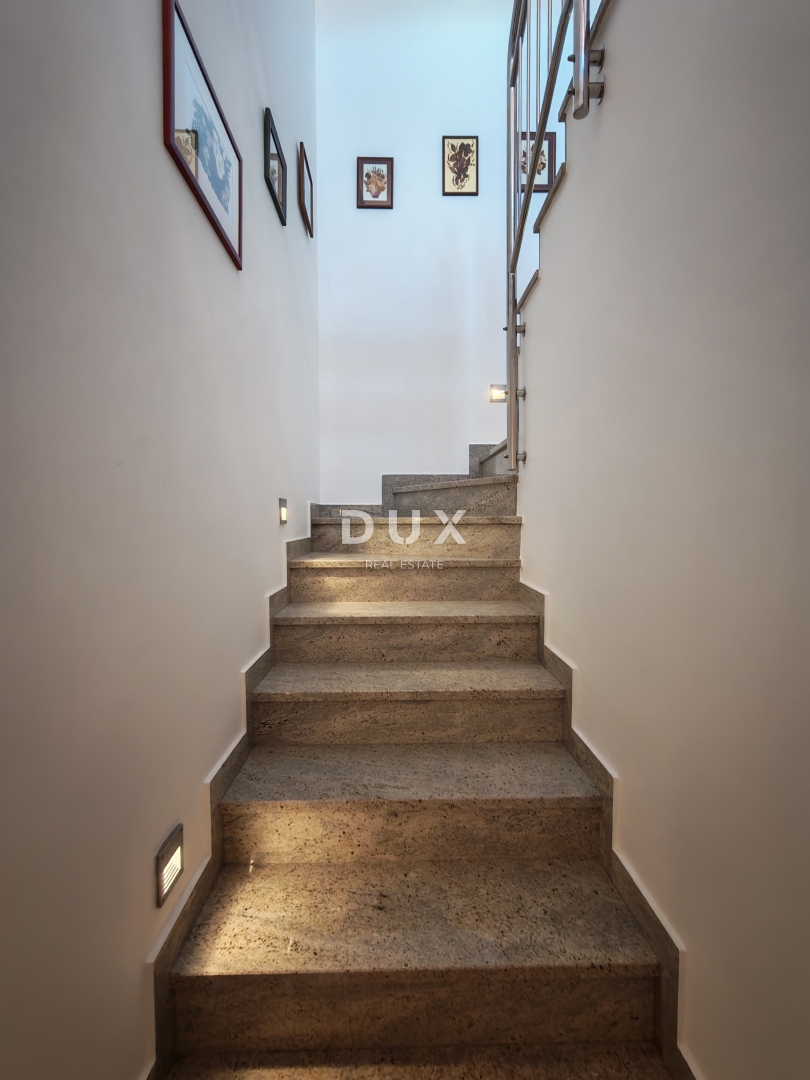 ISTRA, BALE - Prostorna vila z bazenom in dodatno kamnito hišo za goste