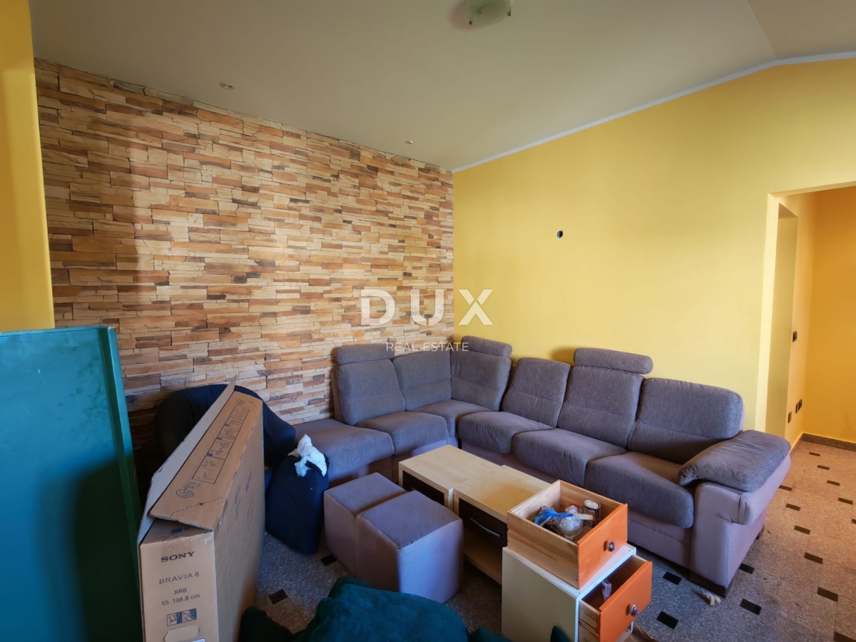 ISTRA, BALE - Prostorna vila z bazenom in dodatno kamnito hišo za goste