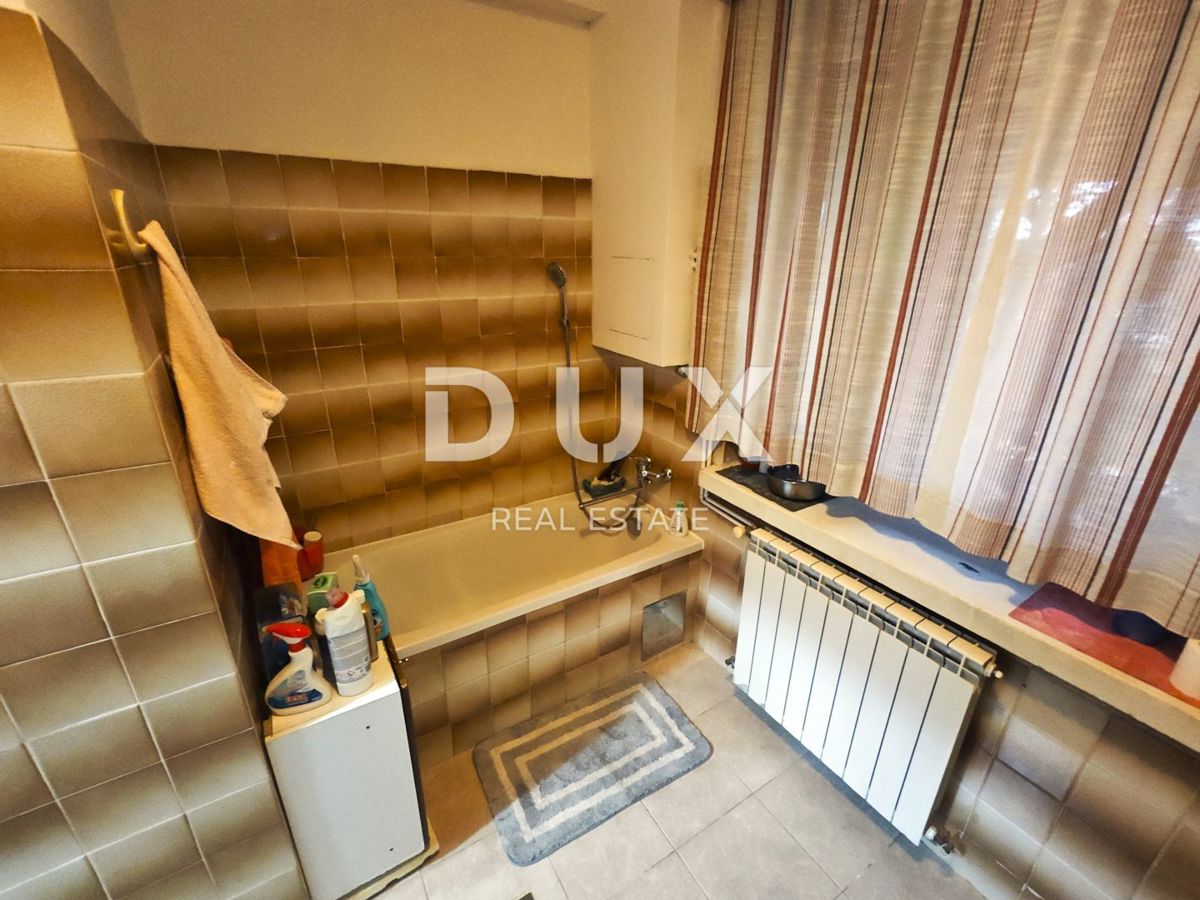 ČAVLE (okolica) - Samostojna hiša s 3250 m2 zazidljivega zemljišča!