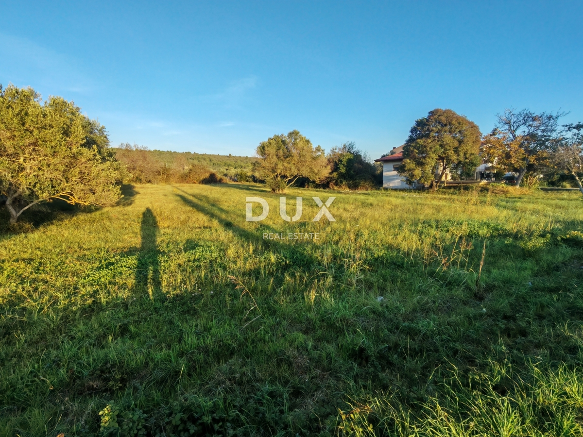 Zemljišče Sukošan, 2.514m2