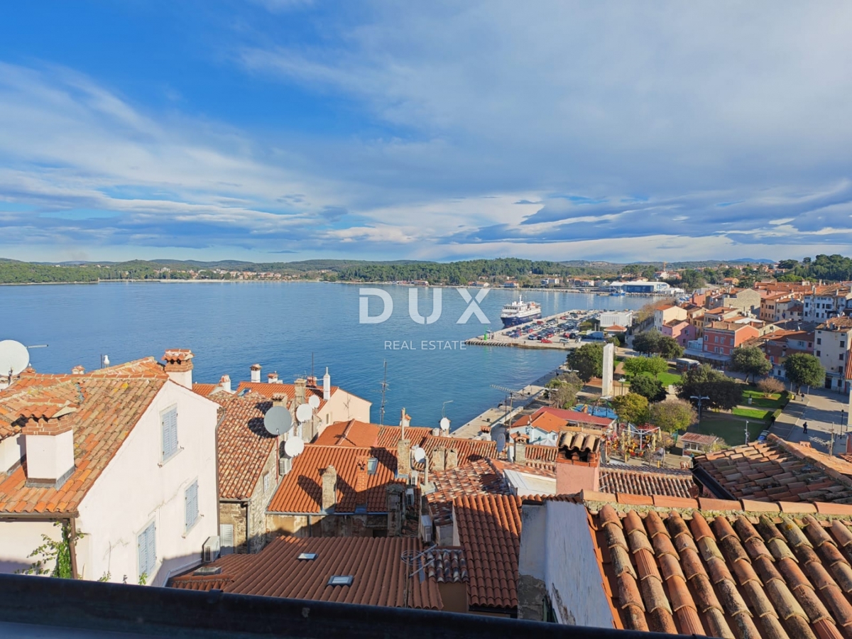 ISTRA, ROVINJ - Penthouse 75,40 m2 v starem mestnem jedru s pogledom na morje!