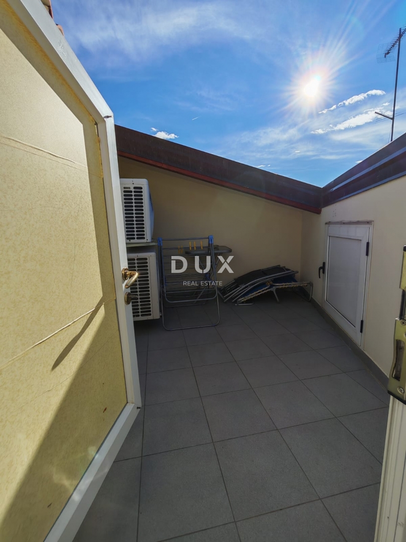 ISTRA, ROVINJ - Penthouse 75,40 m2 v starem mestnem jedru s pogledom na morje!