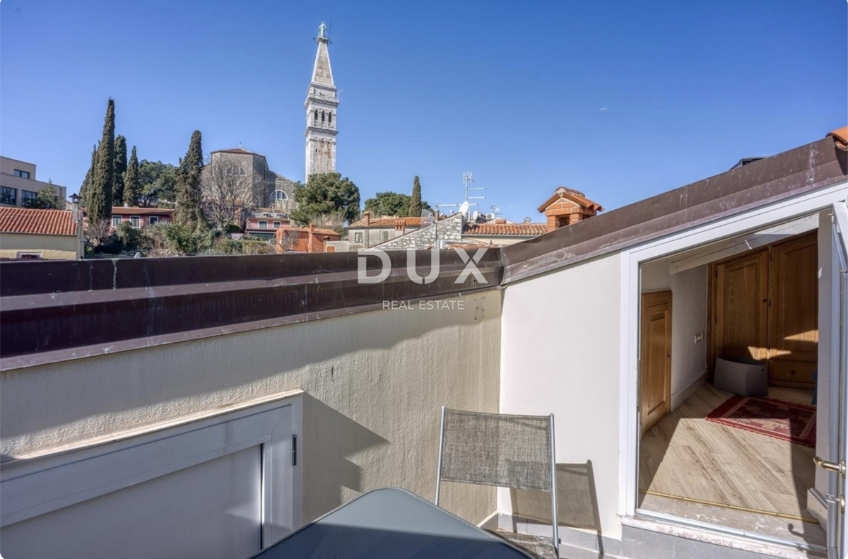 ISTRA, ROVINJ - Penthouse 75,40 m2 v starem mestnem jedru s pogledom na morje!
