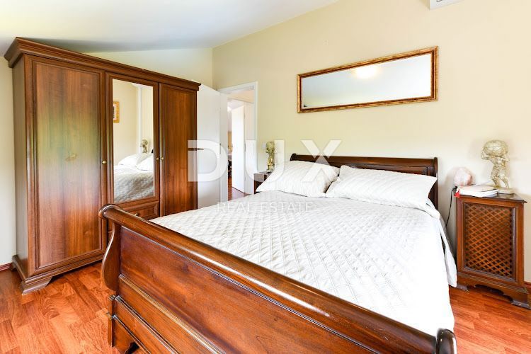 CRIKVENICA, GRIŽANE - Čudovita samostojna hiša z bazenom in pogledom na morje!