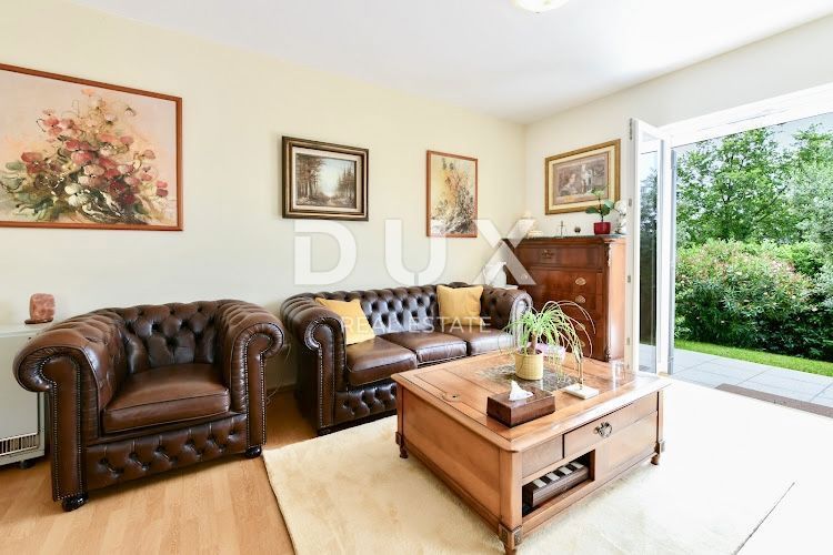 CRIKVENICA, GRIŽANE - Čudovita samostojna hiša z bazenom in pogledom na morje!